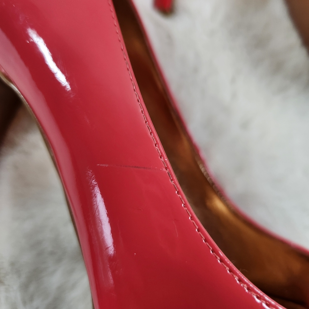 BCBG Coral Peep Toe Heels Pumps Size 6.5 M 4" Heel Faux Patent Leather - Picture 10 of 16